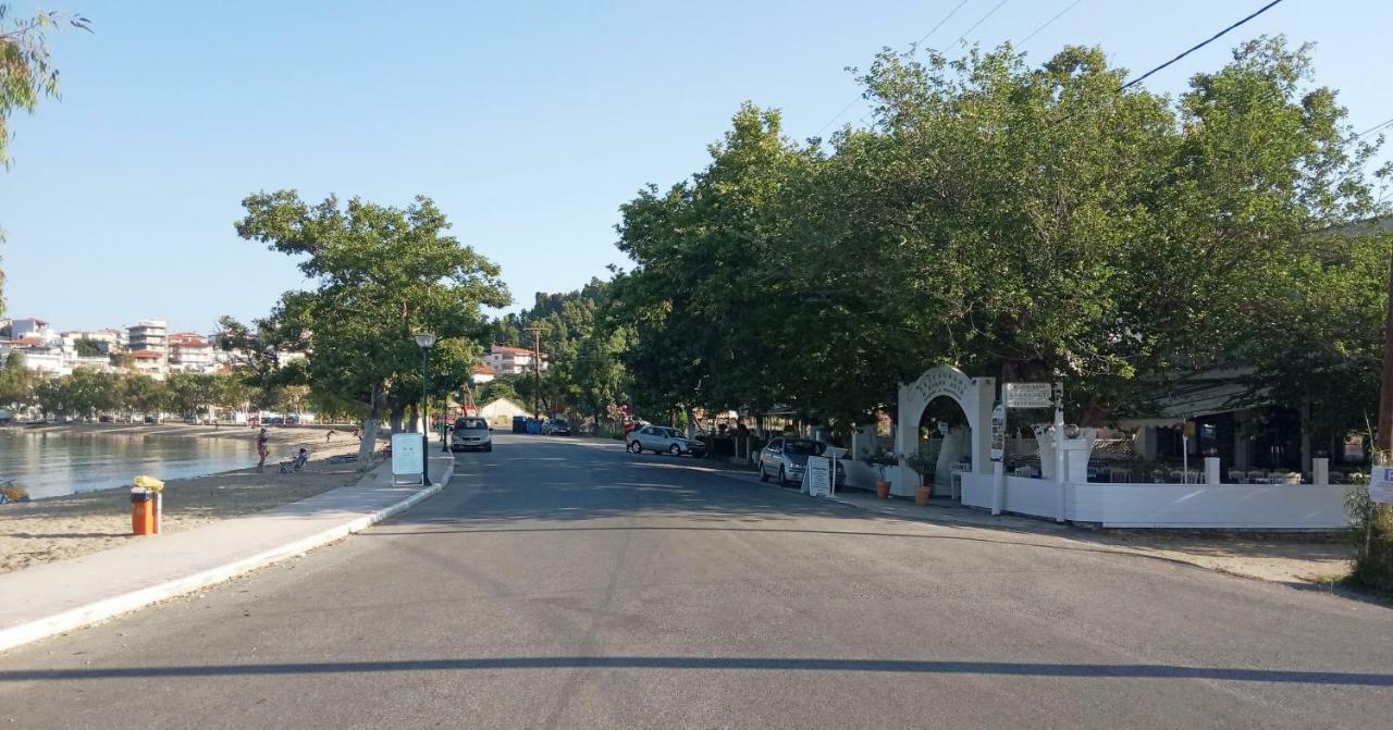 Villa Georgia Beach Neos Marmaras Exterior foto